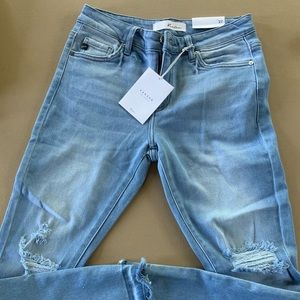Kancan Mid Rise Ankle Skinny 7/27 NWT!